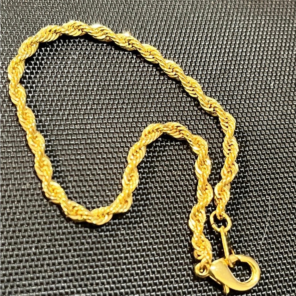 Bracelets - Picture 3 of 3